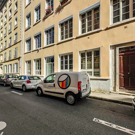 Le Duplex Des Pentes Ail Apartamento Lyon Exterior foto